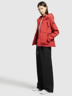 Khujo Vestes De Mi-saison Veste Mi-saison ZAHIRA3 Femme Rouge -Magasin de vêtements Khujo pas cher 689f338537b6f9430b950c0d00e1c758