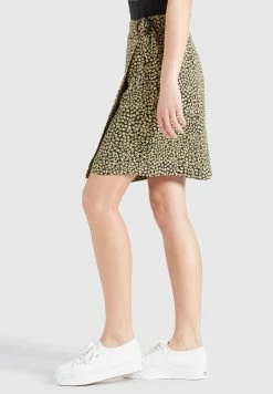 Khujo Mini-jupes Jupe Armata Femme Noir -Magasin de vêtements Khujo pas cher 72d5682db63ddb0e6163f406dc551dbb