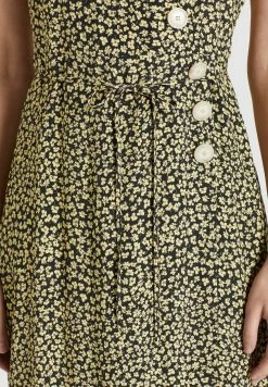 Khujo Robes Fluides Robe-chemise Porgy Femme Jaune Pastel / Noir -Magasin de vêtements Khujo pas cher 7955cee76a36ad88910e3d6379ba4936