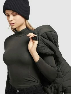 Khujo Manteaux Dhiver Manteau D’hiver Nita Femme Kaki -Magasin de vêtements Khujo pas cher 874797e76734a3e7276ad82a68da5b78