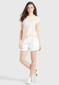 Khujo T-shirts T-shirt Matama Femme Poudre -Magasin de vêtements Khujo pas cher 87aa53e633a70fcfbcc30cd6b81a820d