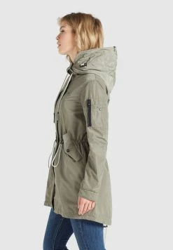 Khujo Parkas Parka Mi-saison CATHARINA Femme Kaki 13 Khujo Parkas Parka Mi-saison CATHARINA Femme Kaki -Magasin de vêtements Khujo pas cher ac6c95b97726a3cfacb4c2a02a89cacf