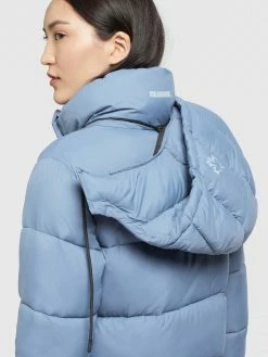 Khujo Manteaux Dhiver Manteau D’hiver Julina Femme Bleu Clair -Magasin de vêtements Khujo pas cher b4554fb3d9b5e717f9c684175b9dc1f6