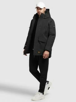 Khujo Vestes Dhiver Veste D’hiver Bates Homme Noir -Magasin de vêtements Khujo pas cher befe86f6e1bcf54a49387e046a2d8a9e